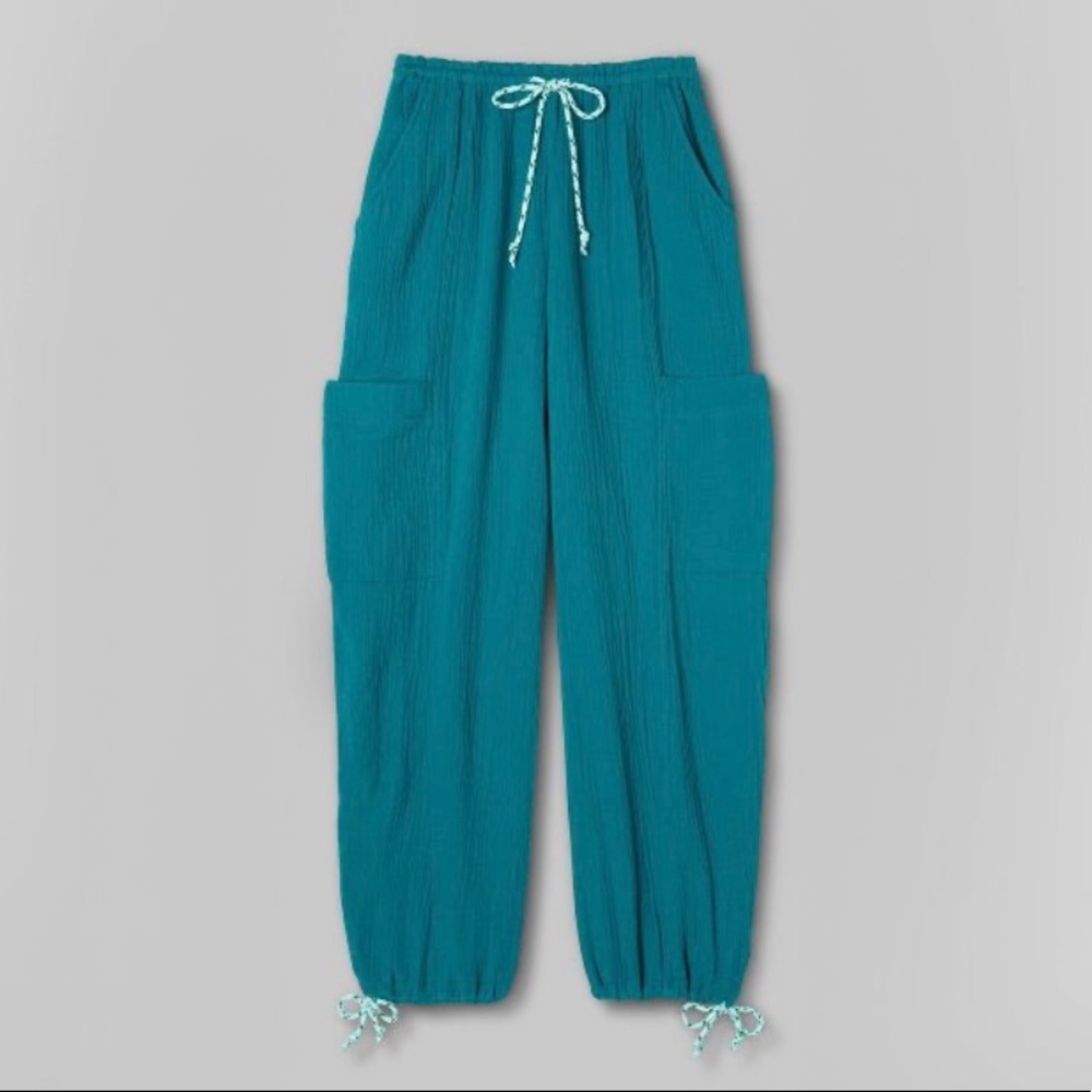 Wild Fable Wide Leg Relaxed Gauze Cargo Pants